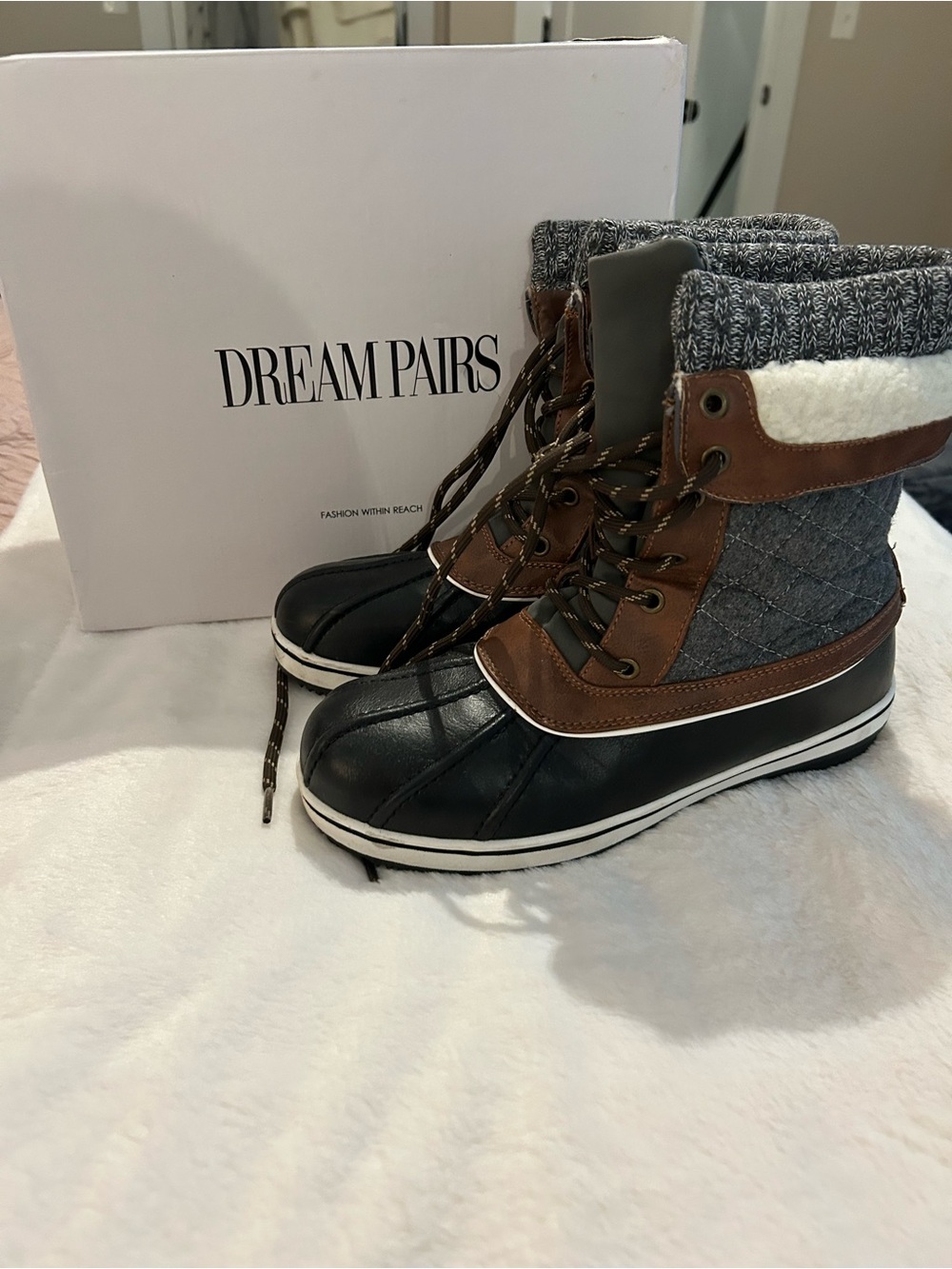 Dream Pairs Women’s Black and Brown Quilted Winter Boots